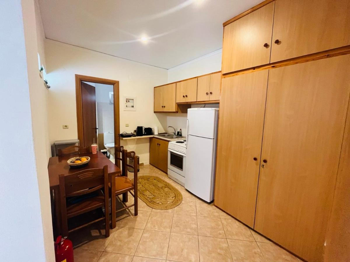 פלומרי Ammoudeli Apartments מראה חיצוני תמונה