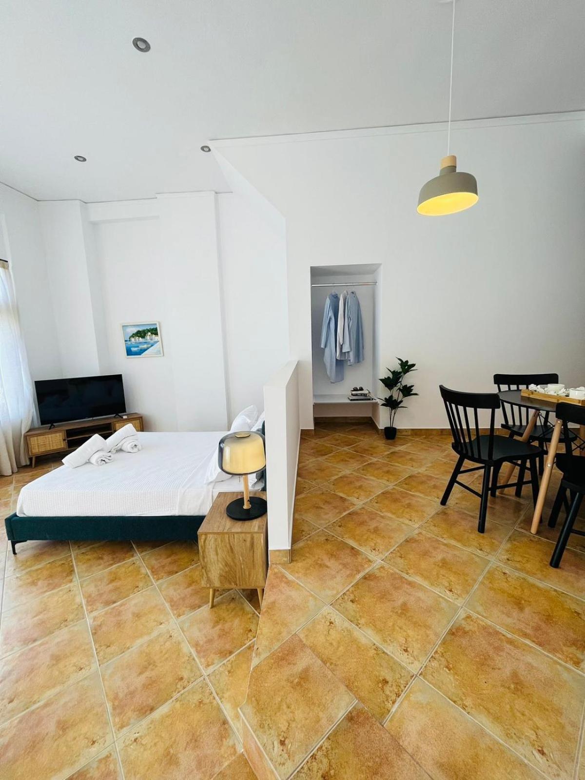 פלומרי Ammoudeli Apartments מראה חיצוני תמונה