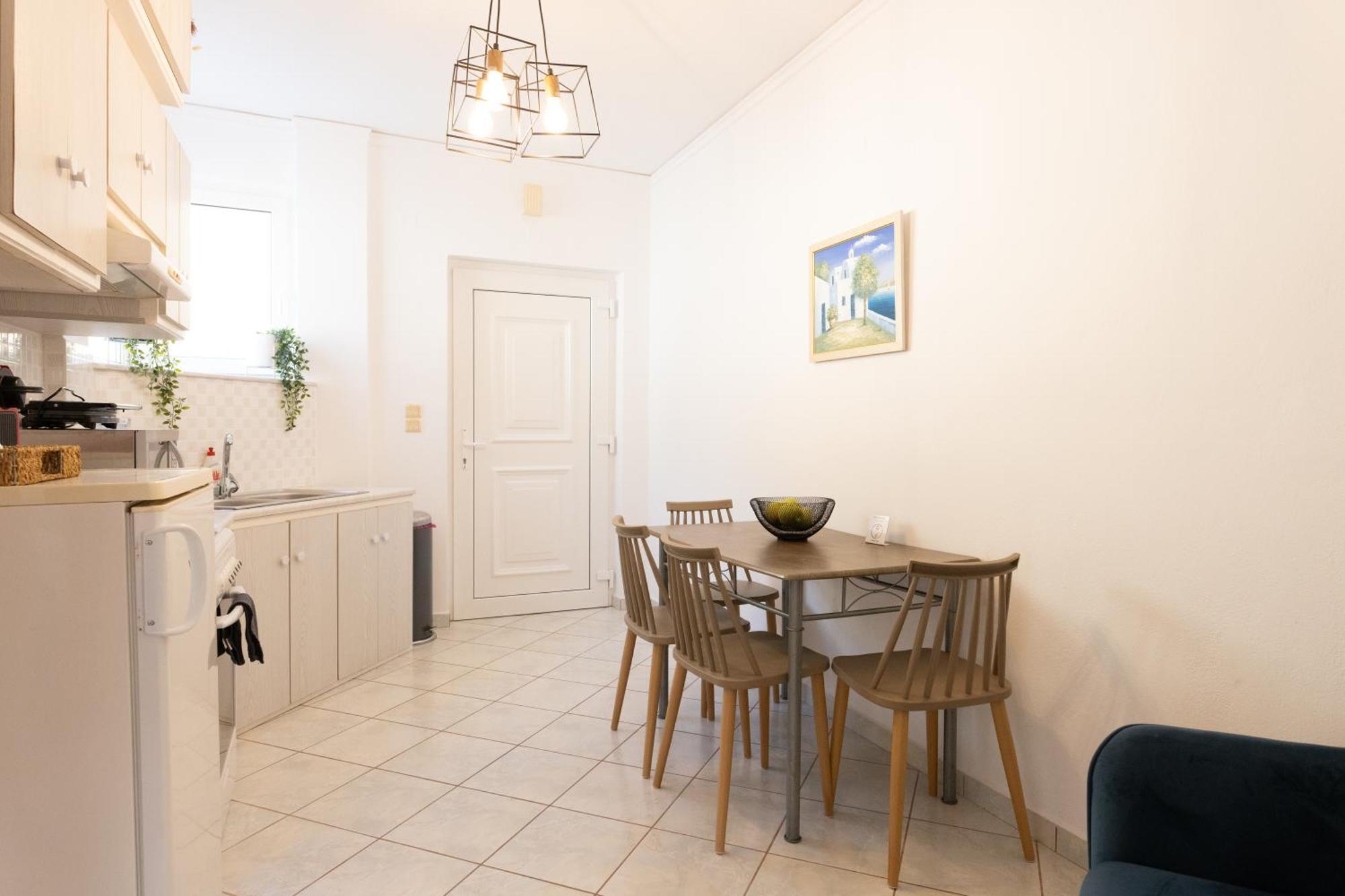 פלומרי Ammoudeli Apartments מראה חיצוני תמונה