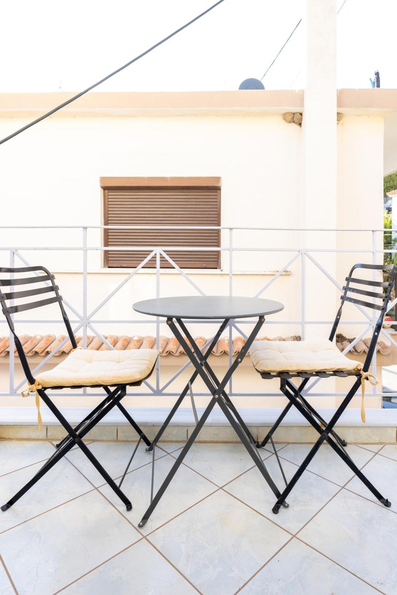 פלומרי Ammoudeli Apartments מראה חיצוני תמונה